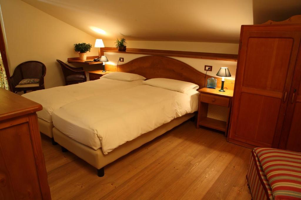 Hotel Residence Valverde Gressoney-la-Trinité Habitación foto